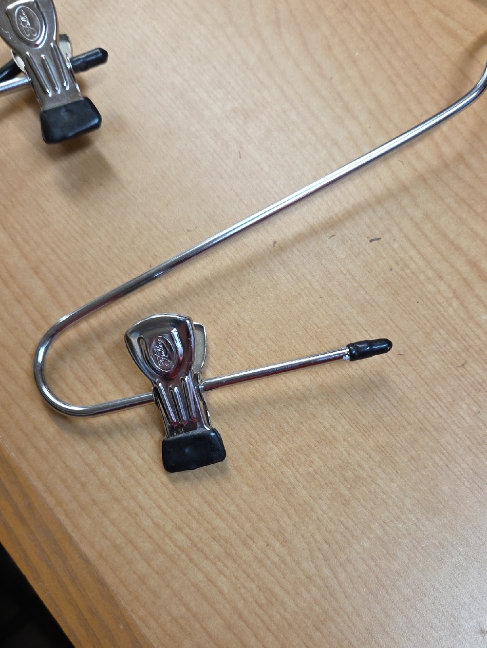 Fuller Chrome Wire Cloths Hangers, Rubber Clips For Skirts And Pants. Lot Of 7 - Picture 3 of 6